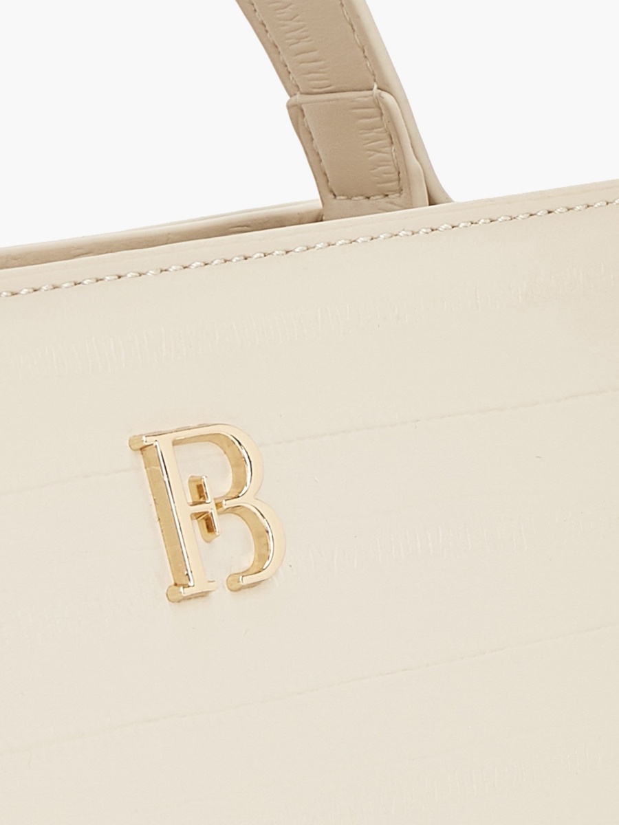 Textured Shoulder Bag with Detachable Strap