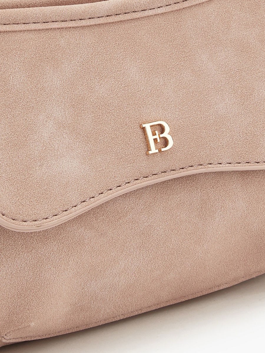 Shoulder Bag with Chain Strap