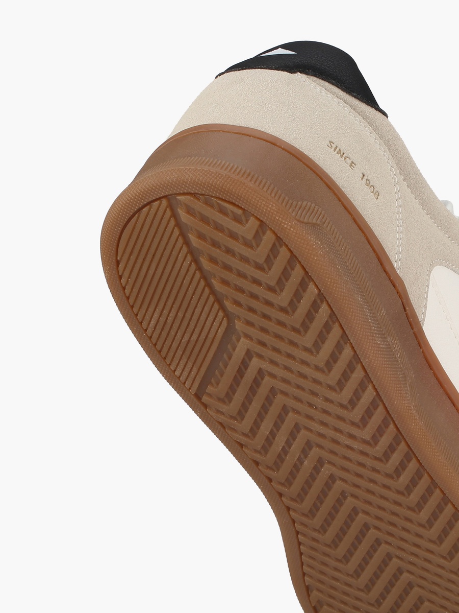 Men Panelled Lace-Up Sneakers