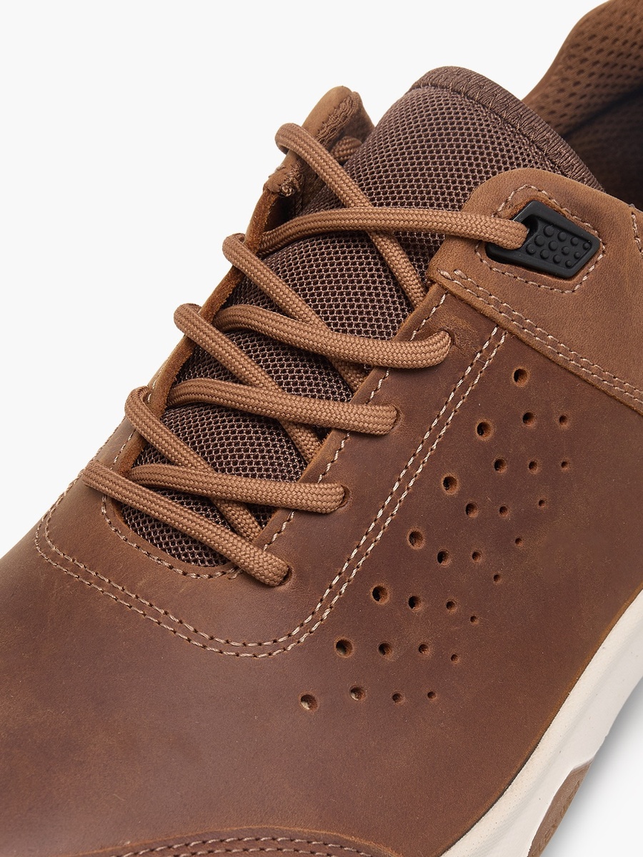 Men Leather Lace-Up Ankle Sneakers