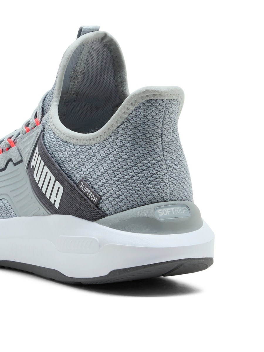Men Softride Enzo 5 Sliptech Slip-On Sports Shoes