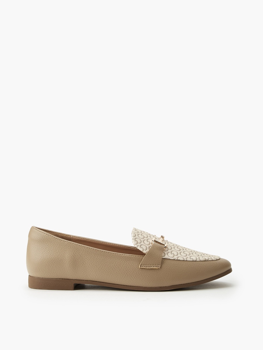 Women Monogram Print Slip-On Loafers