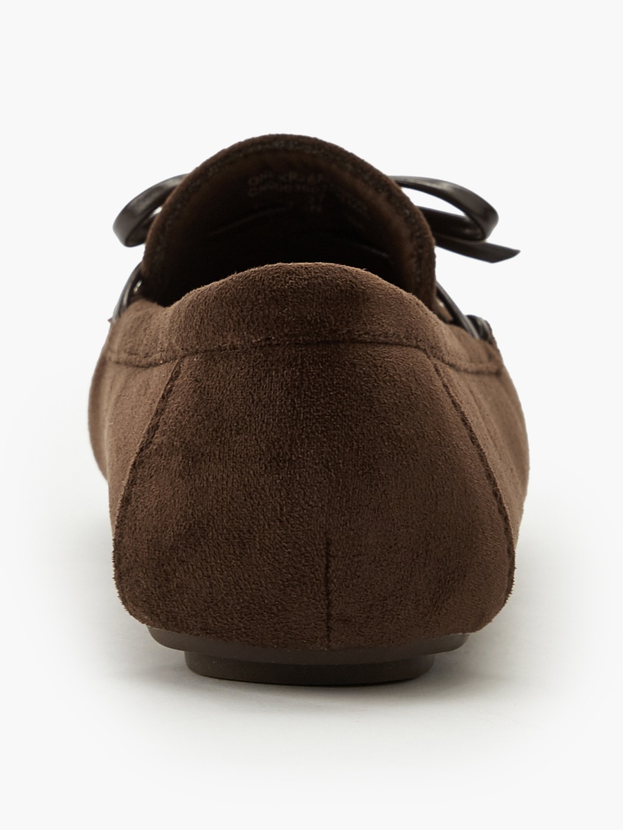 حذاء سهل الارتداء للنساء