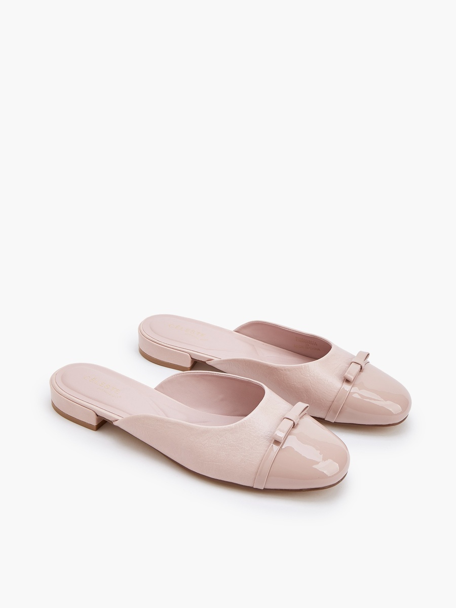 Women Crinkle Textured Mules