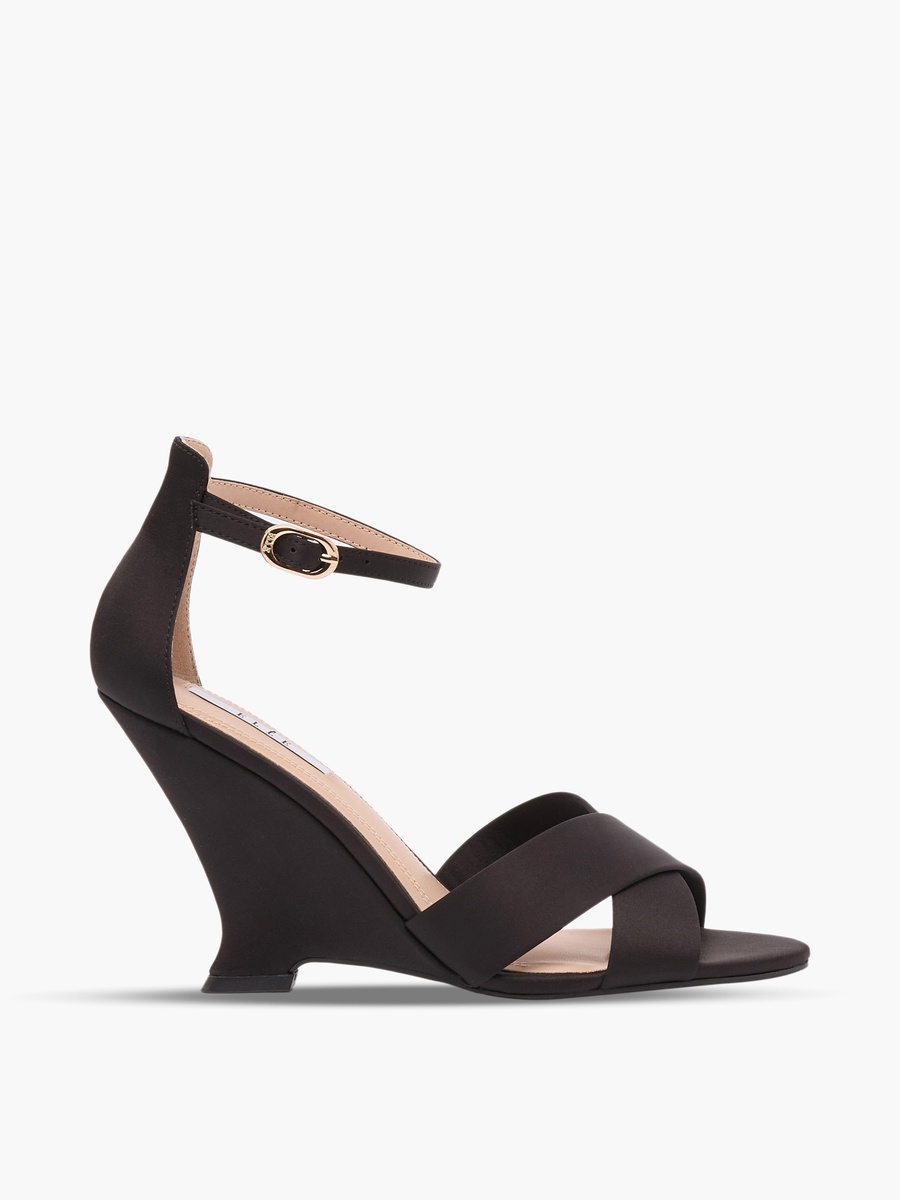 Women Cross Strap Wedge Heel Sandals
