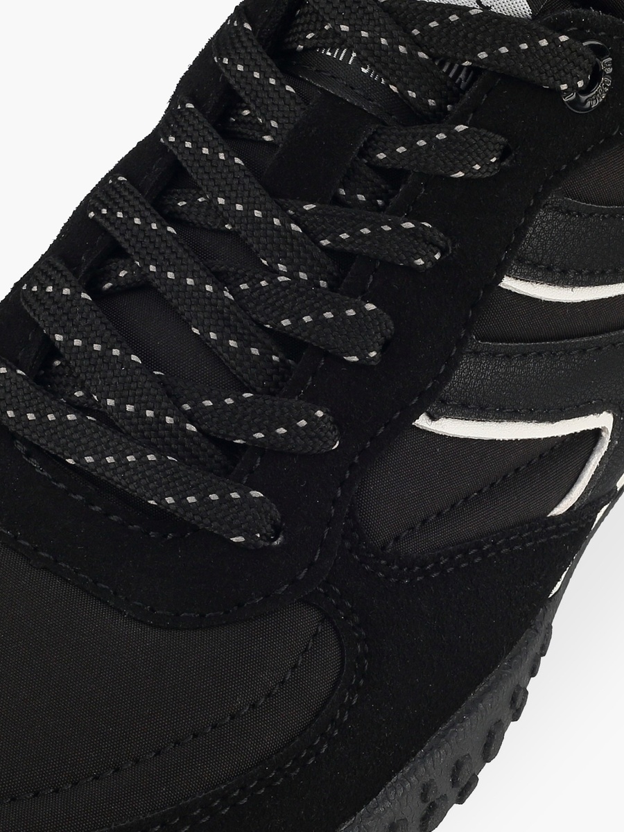 Women Lace-Up Sneakers