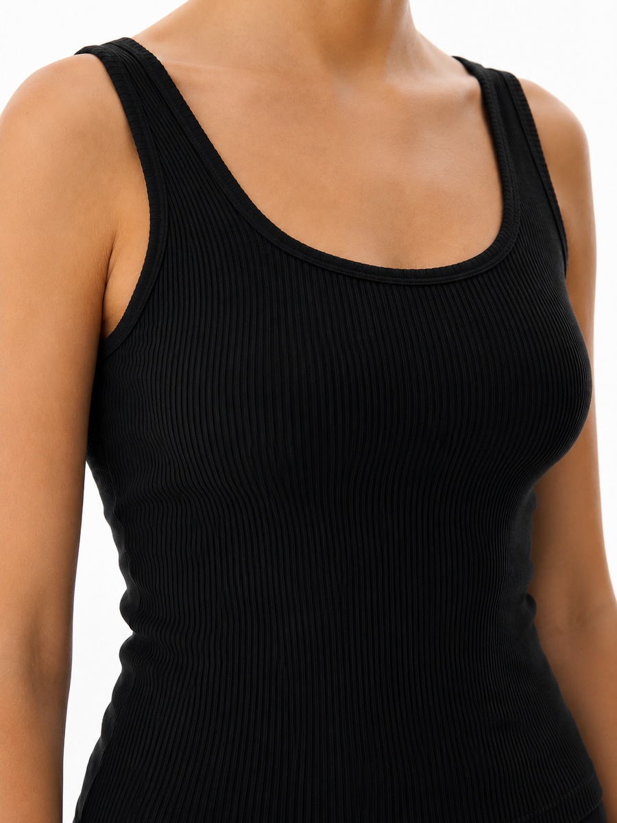 Seamless Square Neck Black Tank Top