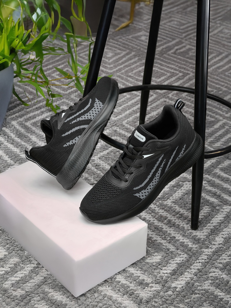 Men Black Reed Memory Foam Lace-Up Running Shoes