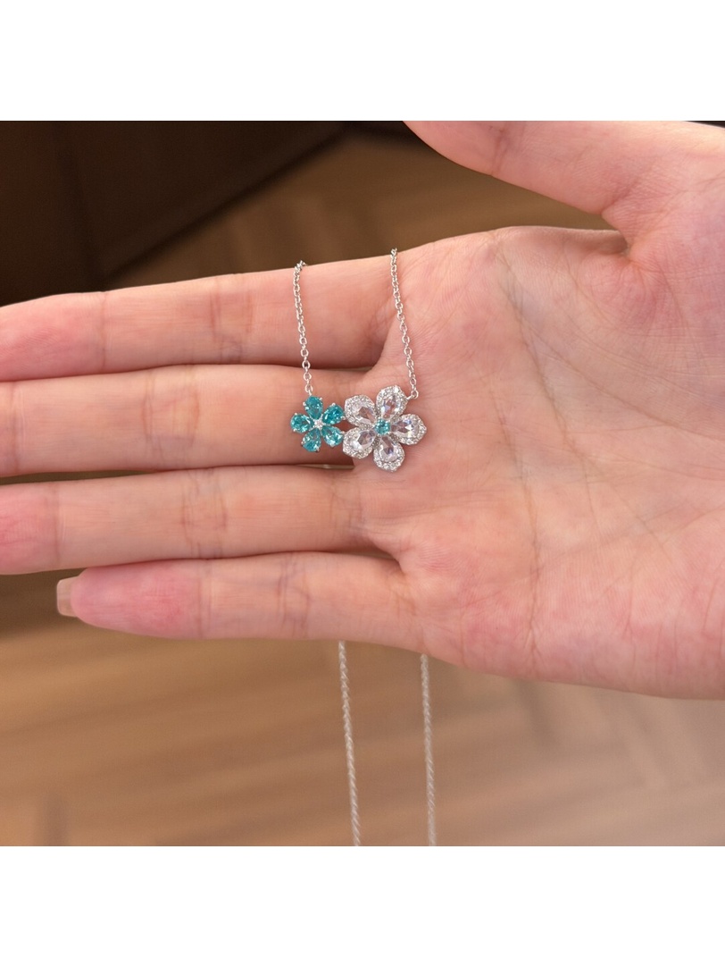 Silver Tone Flower Pendant Necklace
