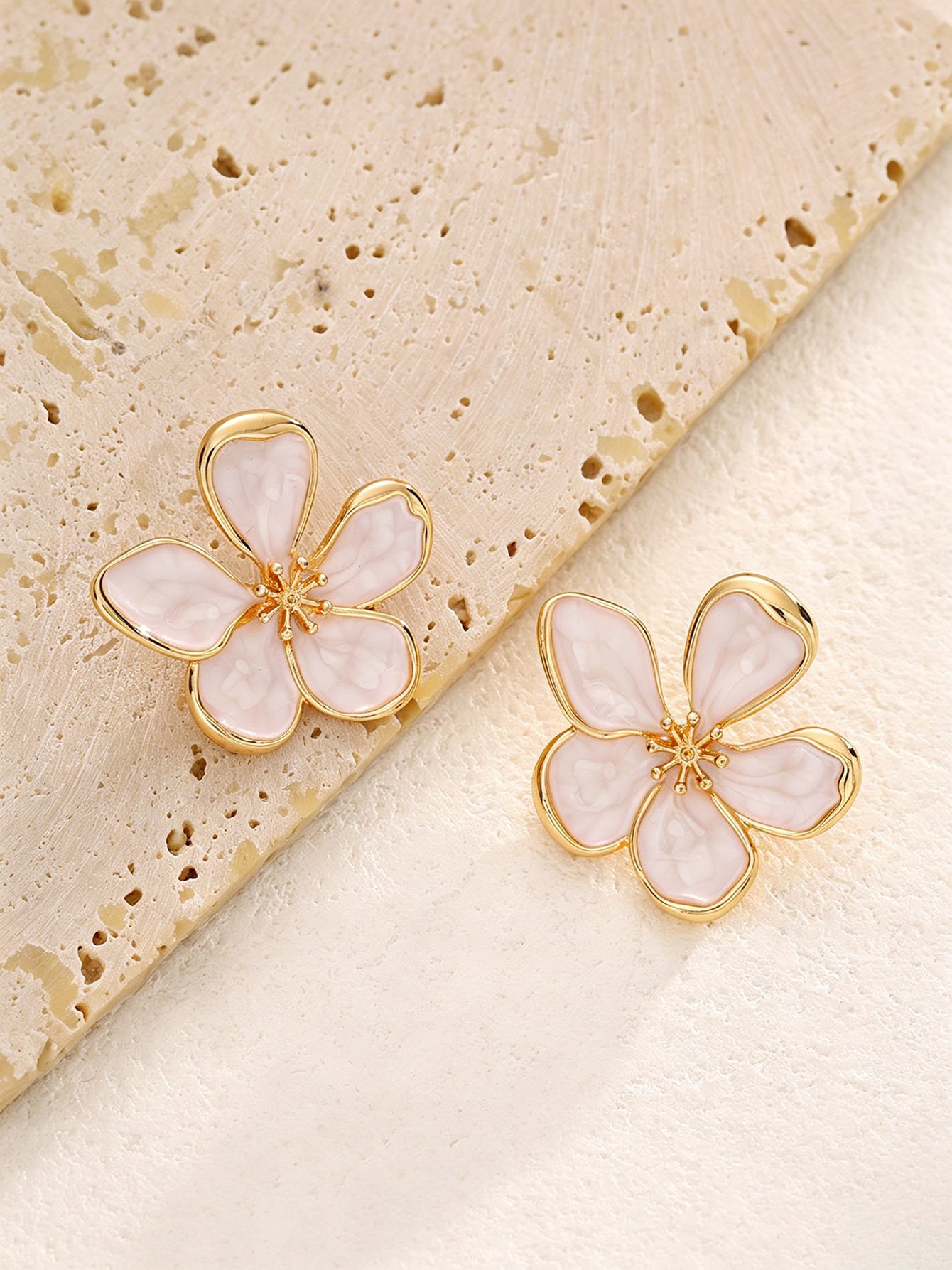 Gold and White Floral Stud Earrings - Casual Wear.