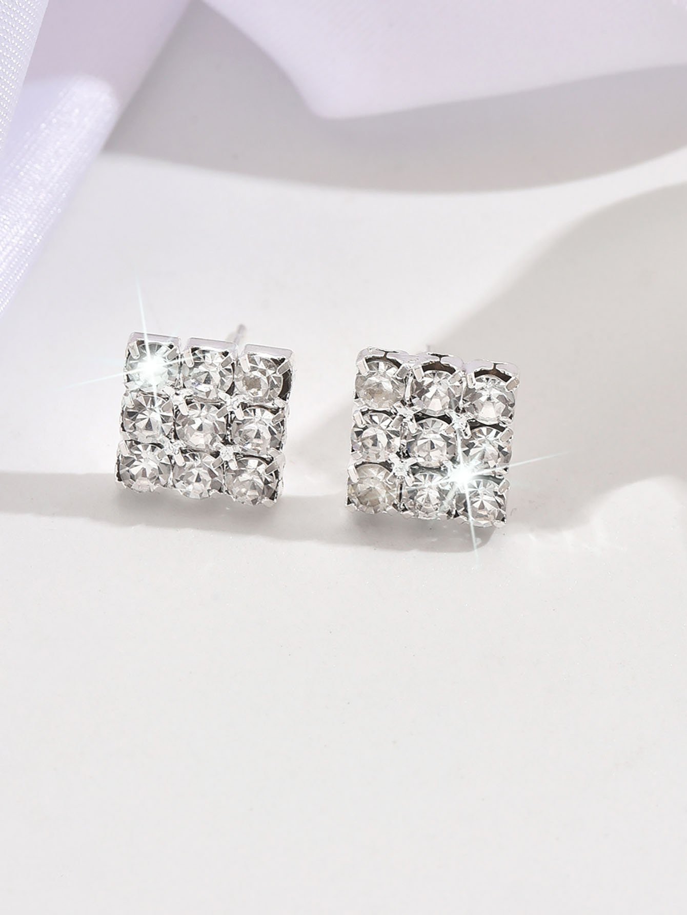 Silver Square Diamond Stud Earrings for Women - Casual Sparkle.