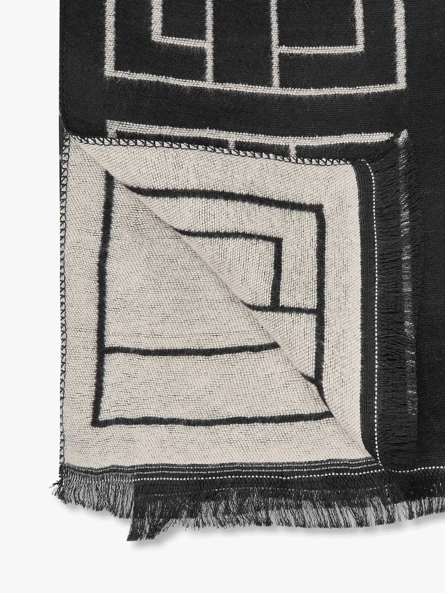 Geometric Print Winter Scarf