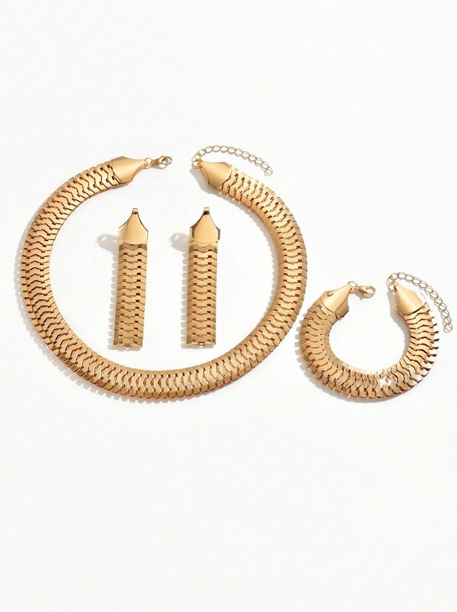Gold Textured Choker and Bracelet Set