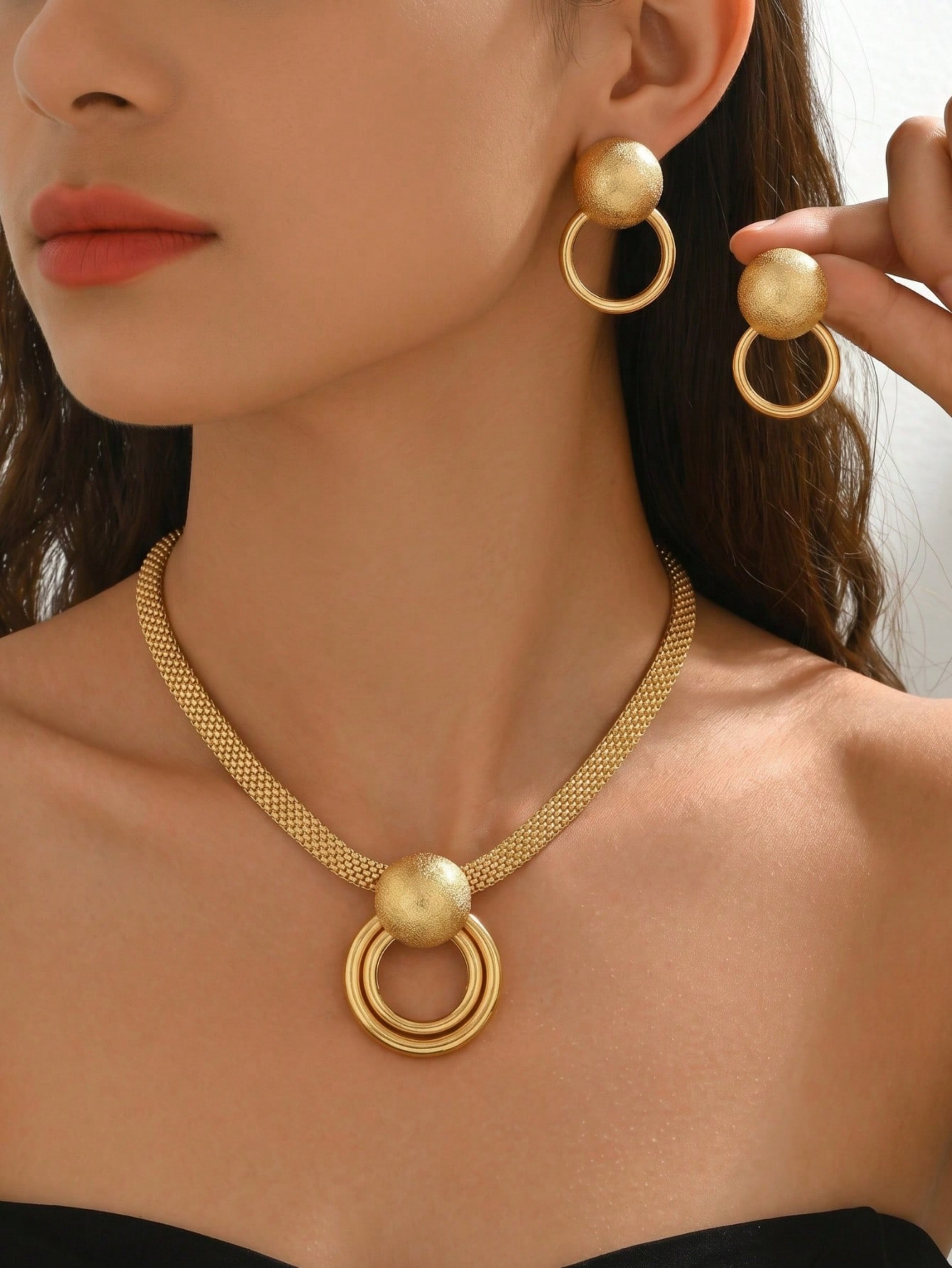 Golden Geometric Circle Pendant Necklace and Earrings Set