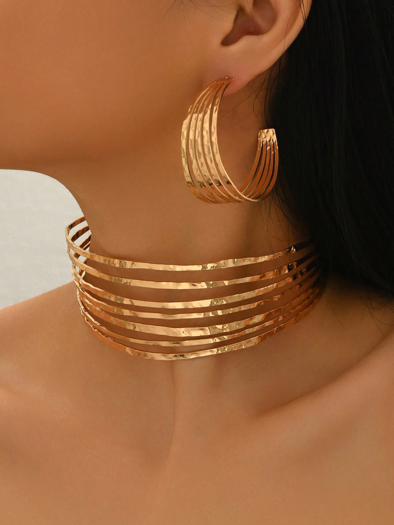Golden Hammered Choker and Hoop Earring Set
