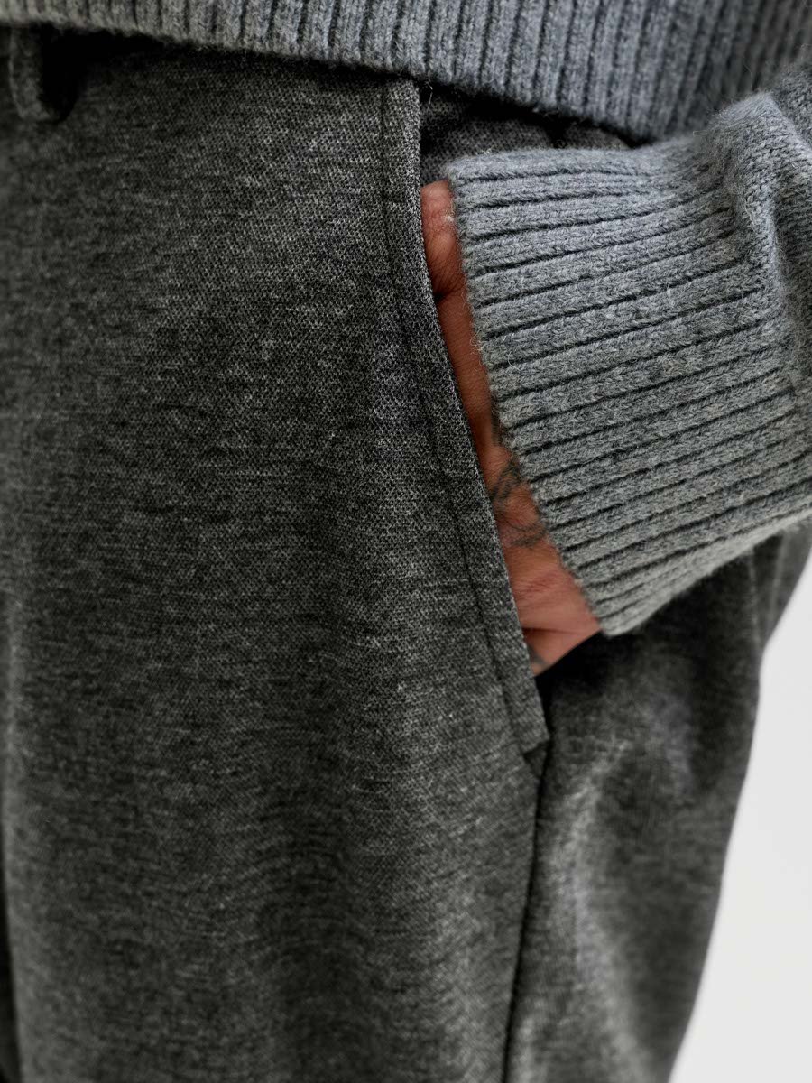 Grey Solid Chino Pants