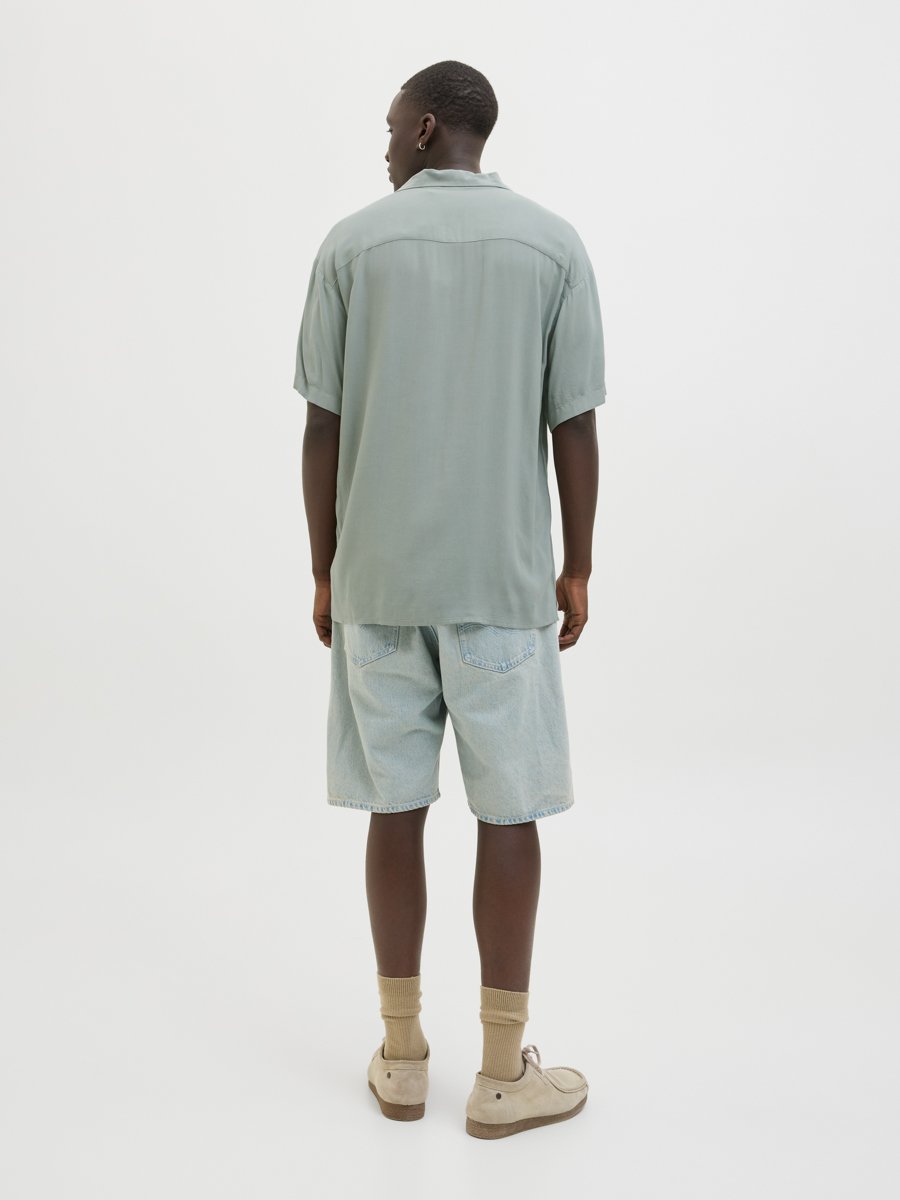 Green Resort Collar Solid Shirt