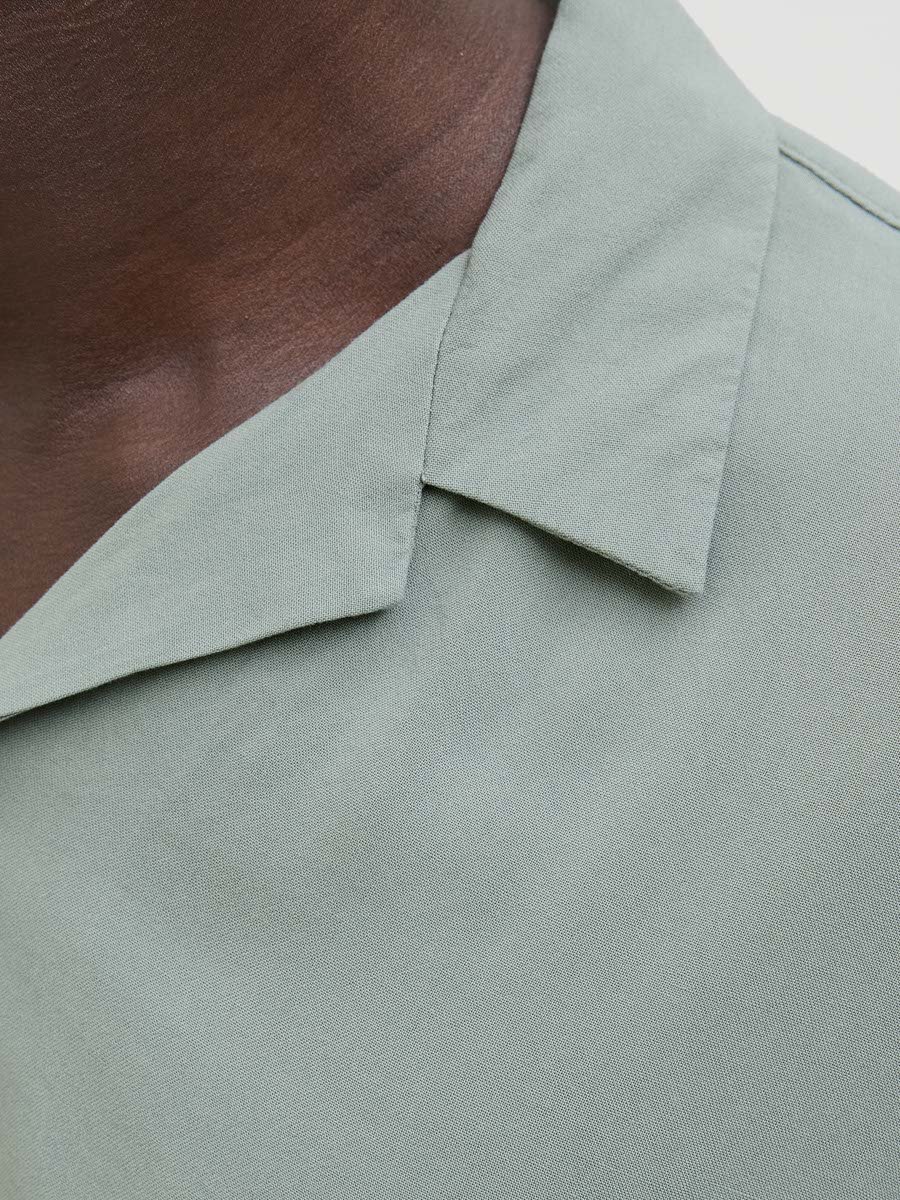 Green Resort Collar Solid Shirt