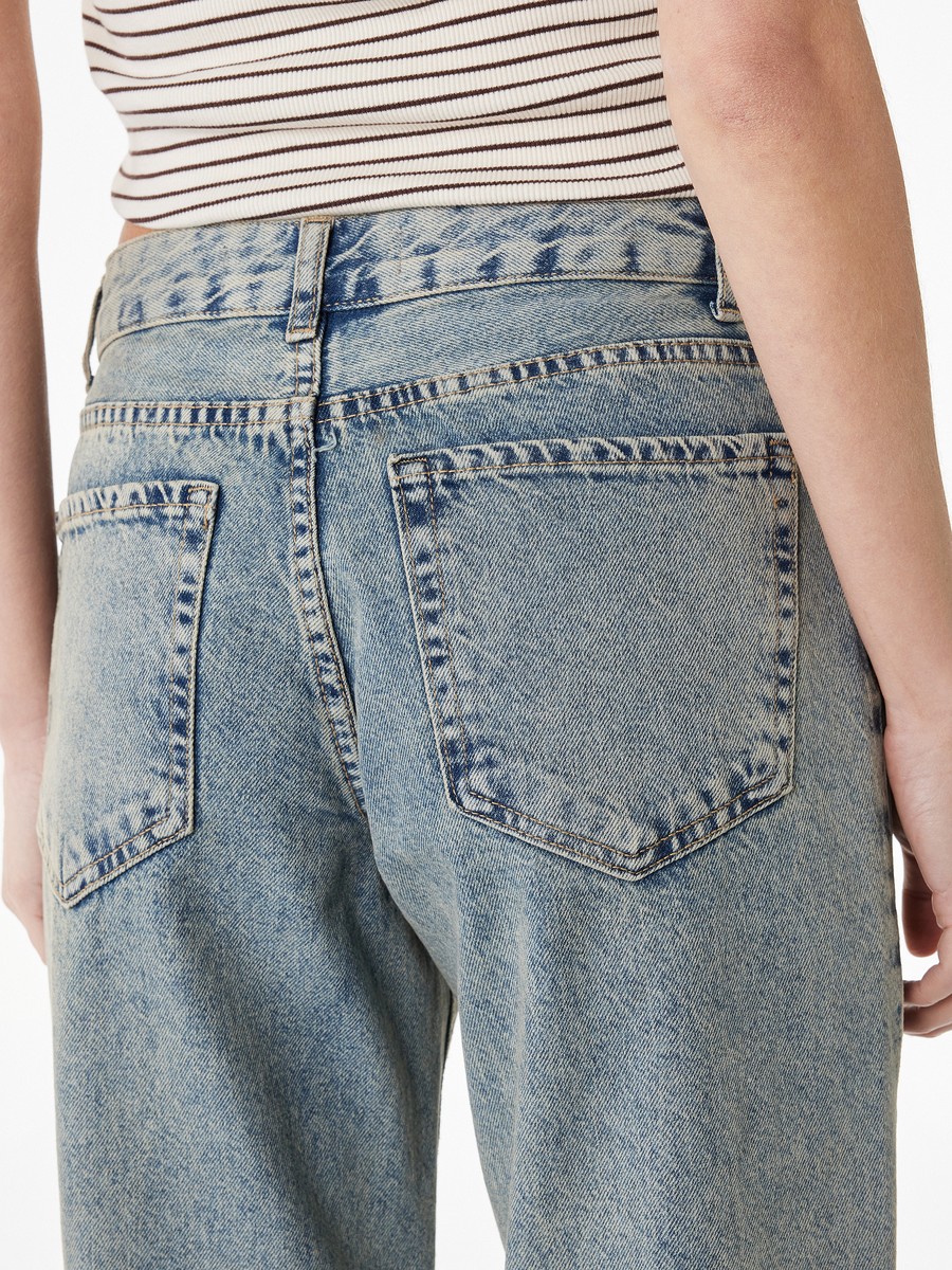 Mid Rise Washed Straight Jeans