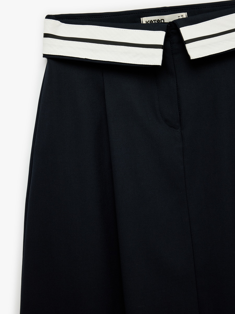 Contrast Trim A-Line Midi Skirt