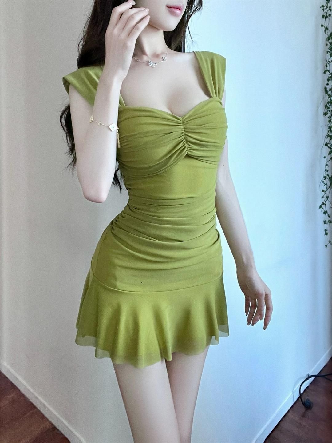 Green Sleeveless Ruched Mini Bodycon Dress