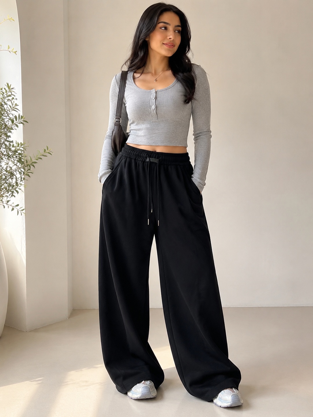 Black Solid Pintuck Details Wide-Leg Drawstring Sweatpants
