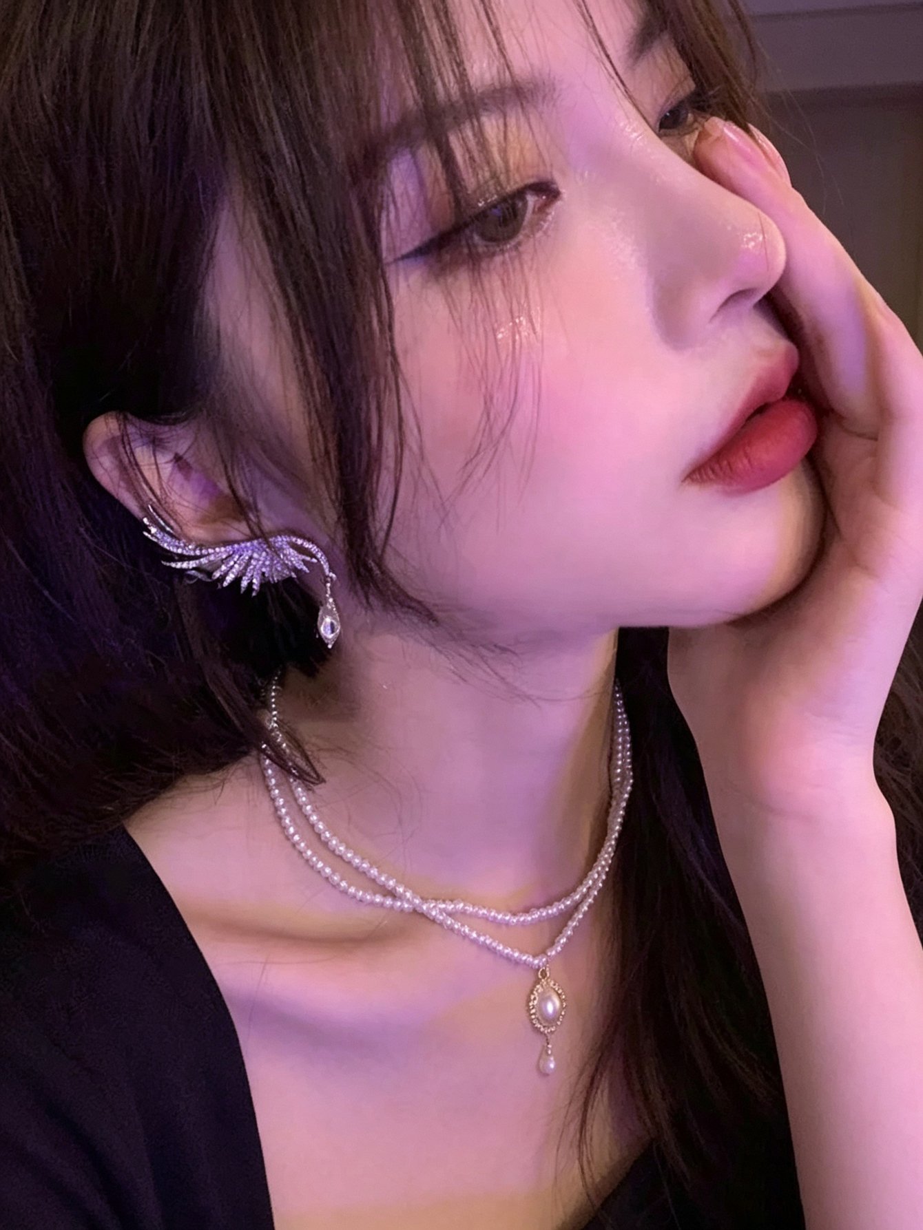 Silver Rhinestone Angel Wing Ear Cuff with Teardrop Crystal - Casual Wear for Her.