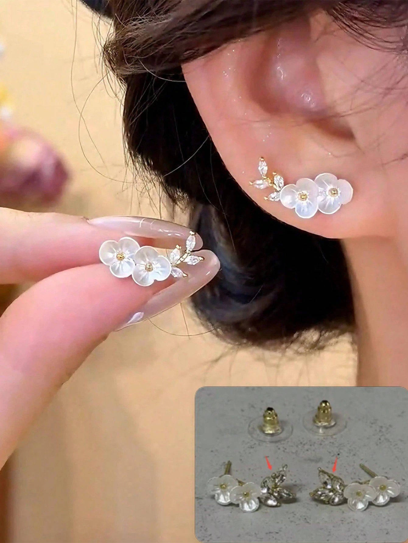 Gold-Plated Floral Stud Earrings with Mother-of-Pearl Flowers - Everyday Jewelry for Women.