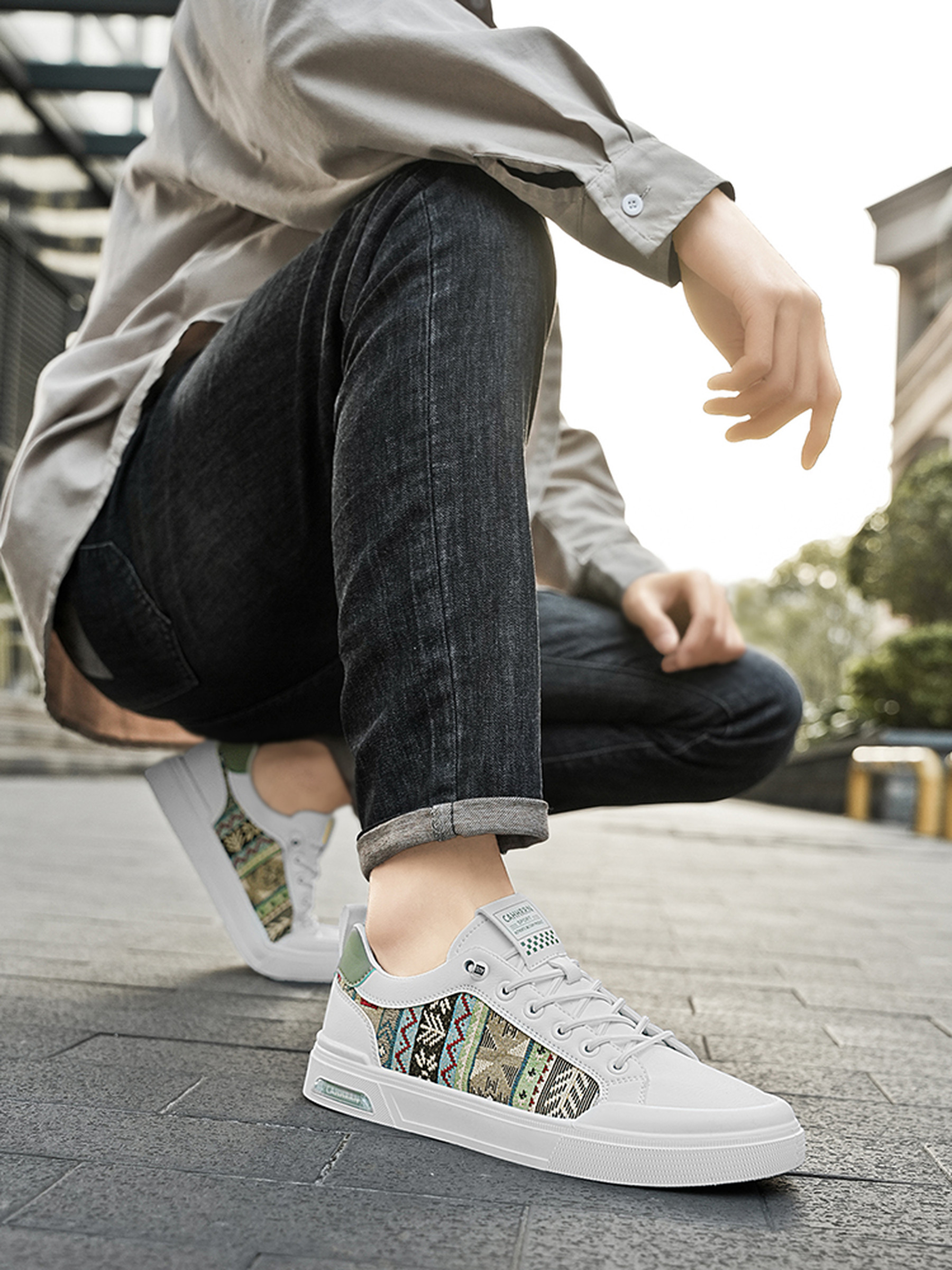 Mens Patterned Lace Up Sneakers