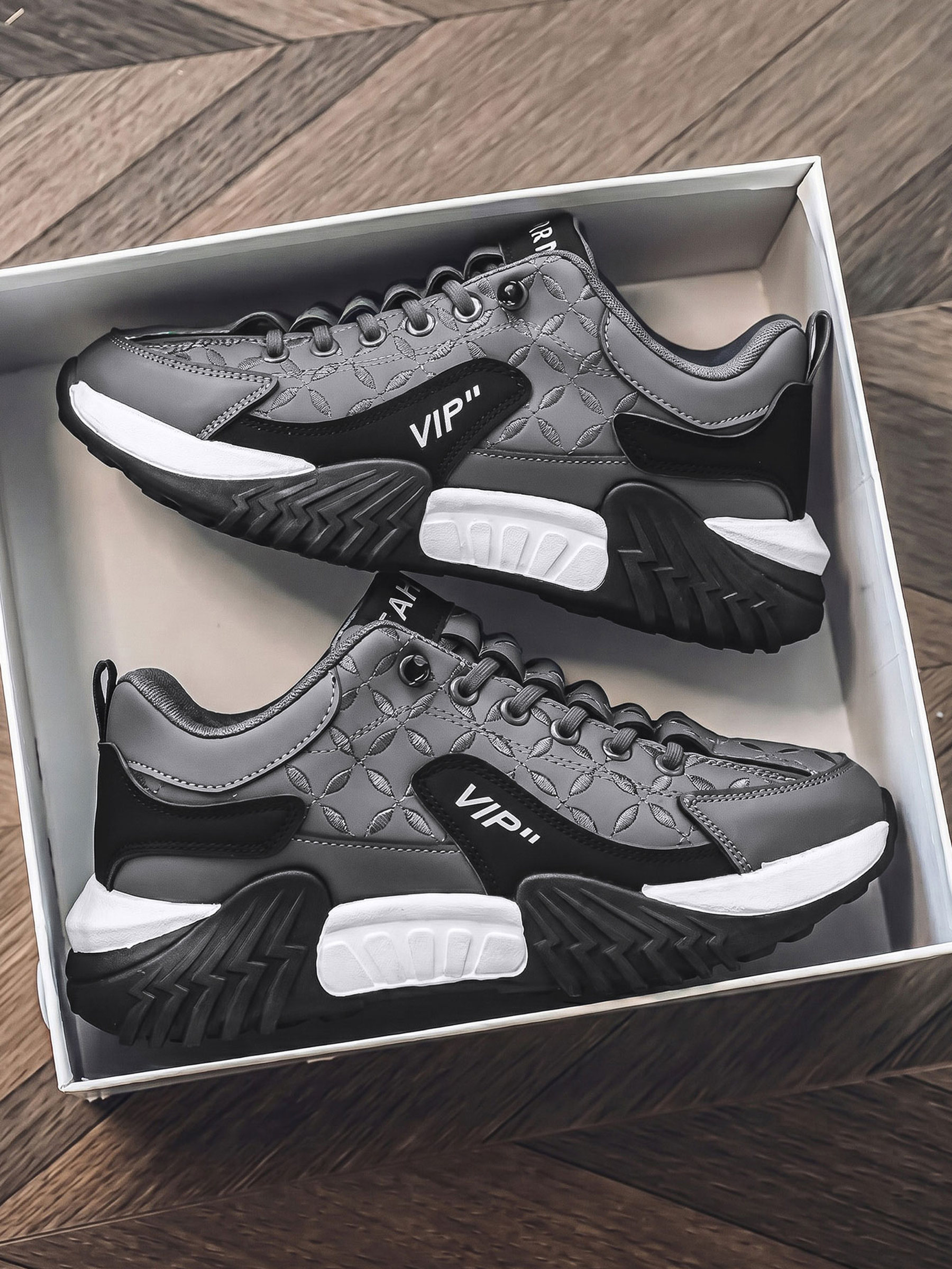 Mens Grey Embroidered Lace-Up Sneakers