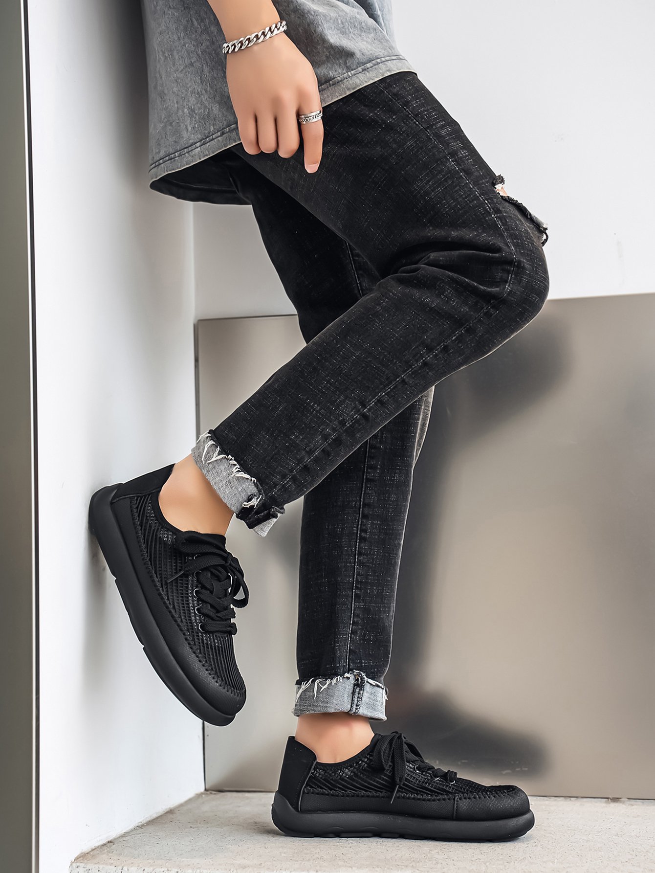 Mens Grey Breathable Lace Up Sneakers