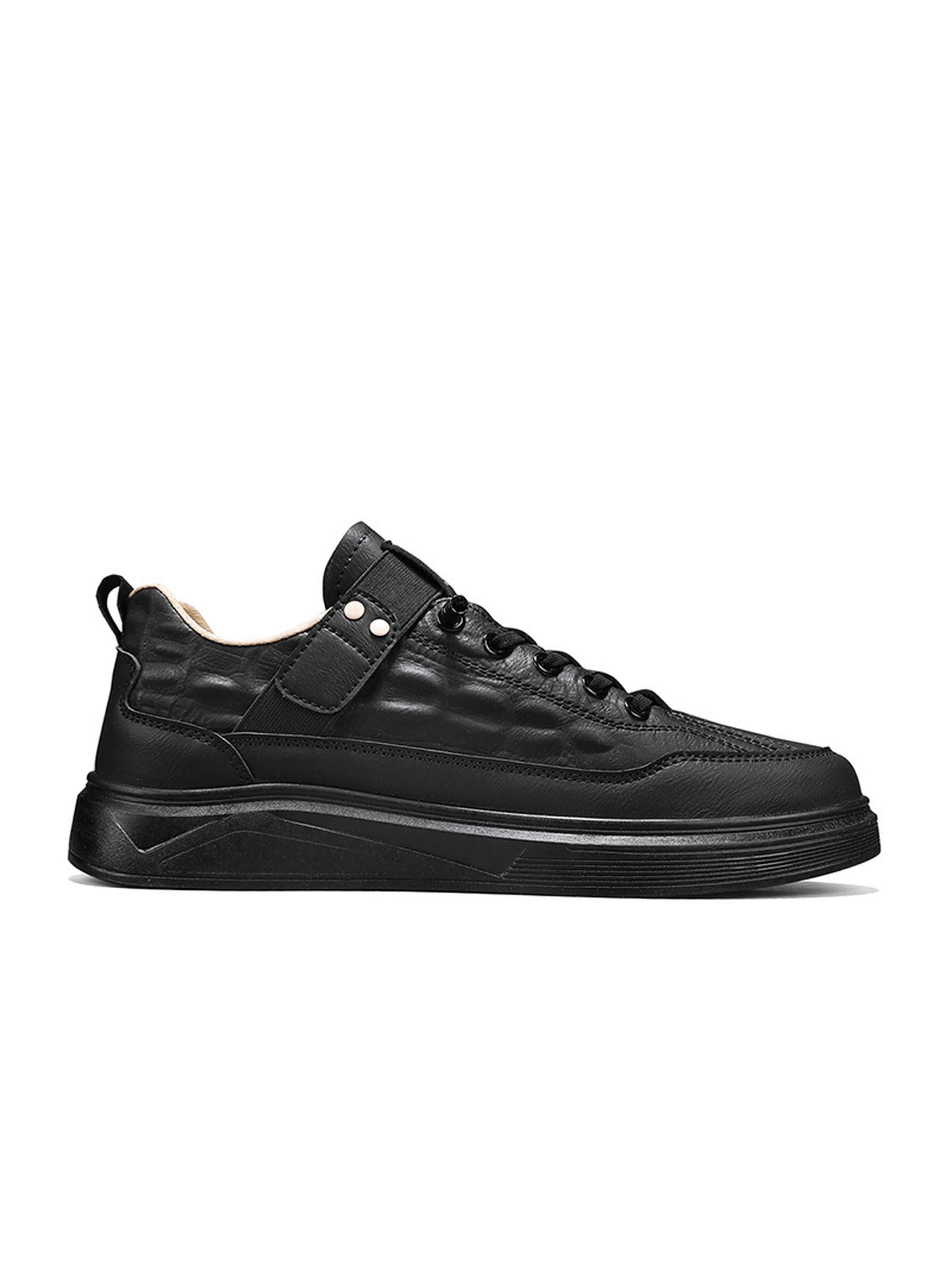 Black Casual Sneakers