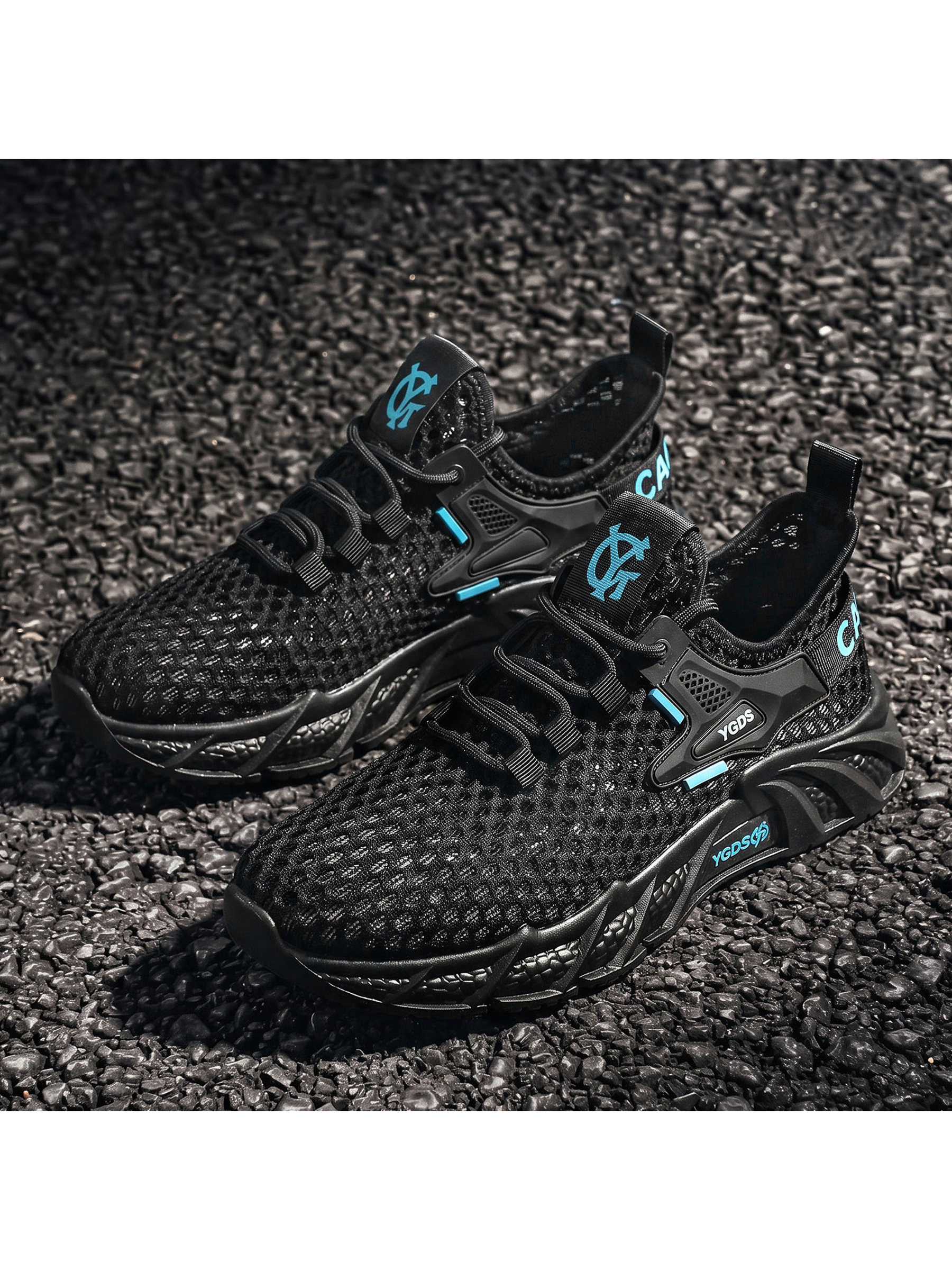 Black Mesh Breathable Sneakers