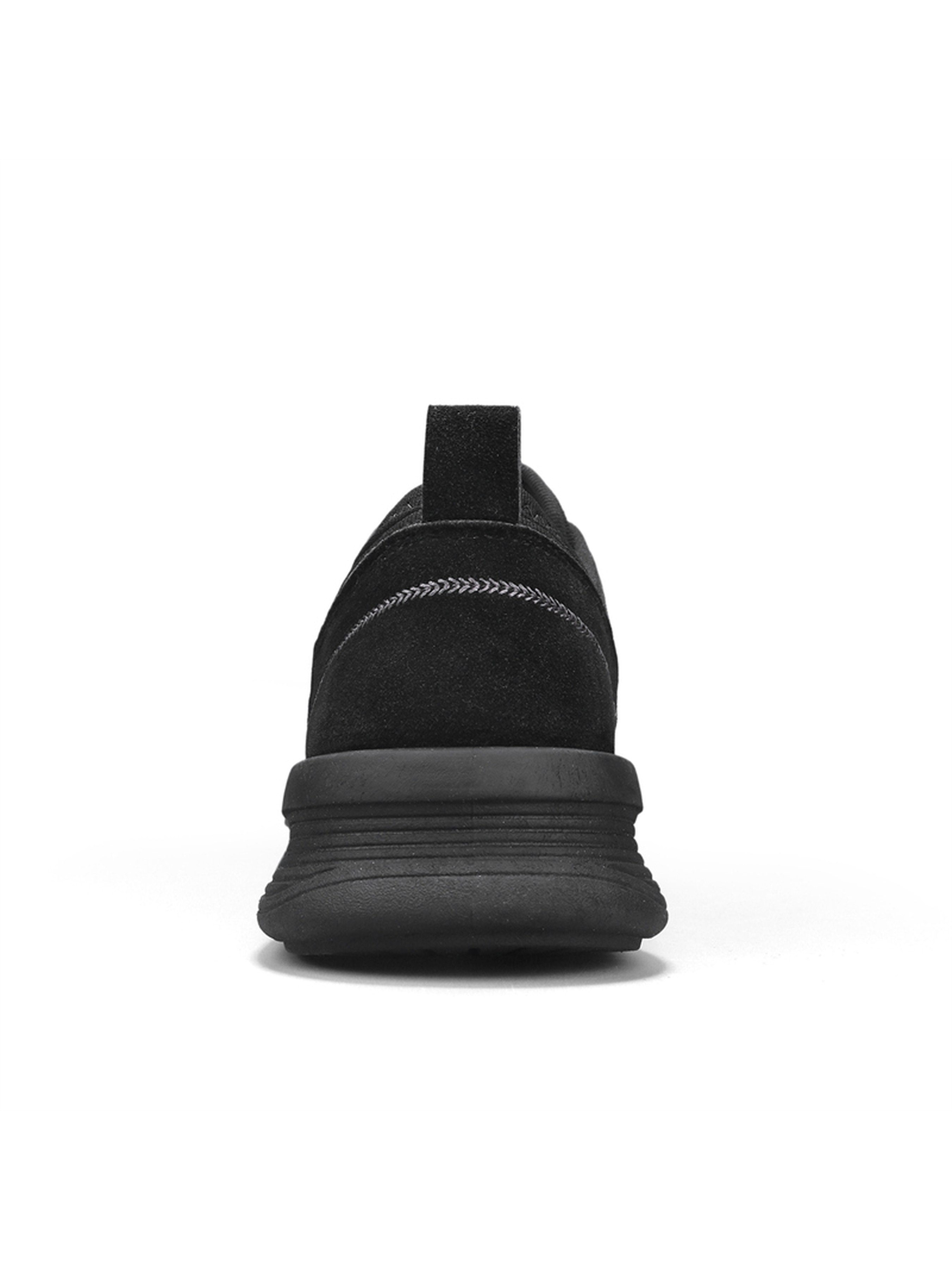 Black Casual Sneakers