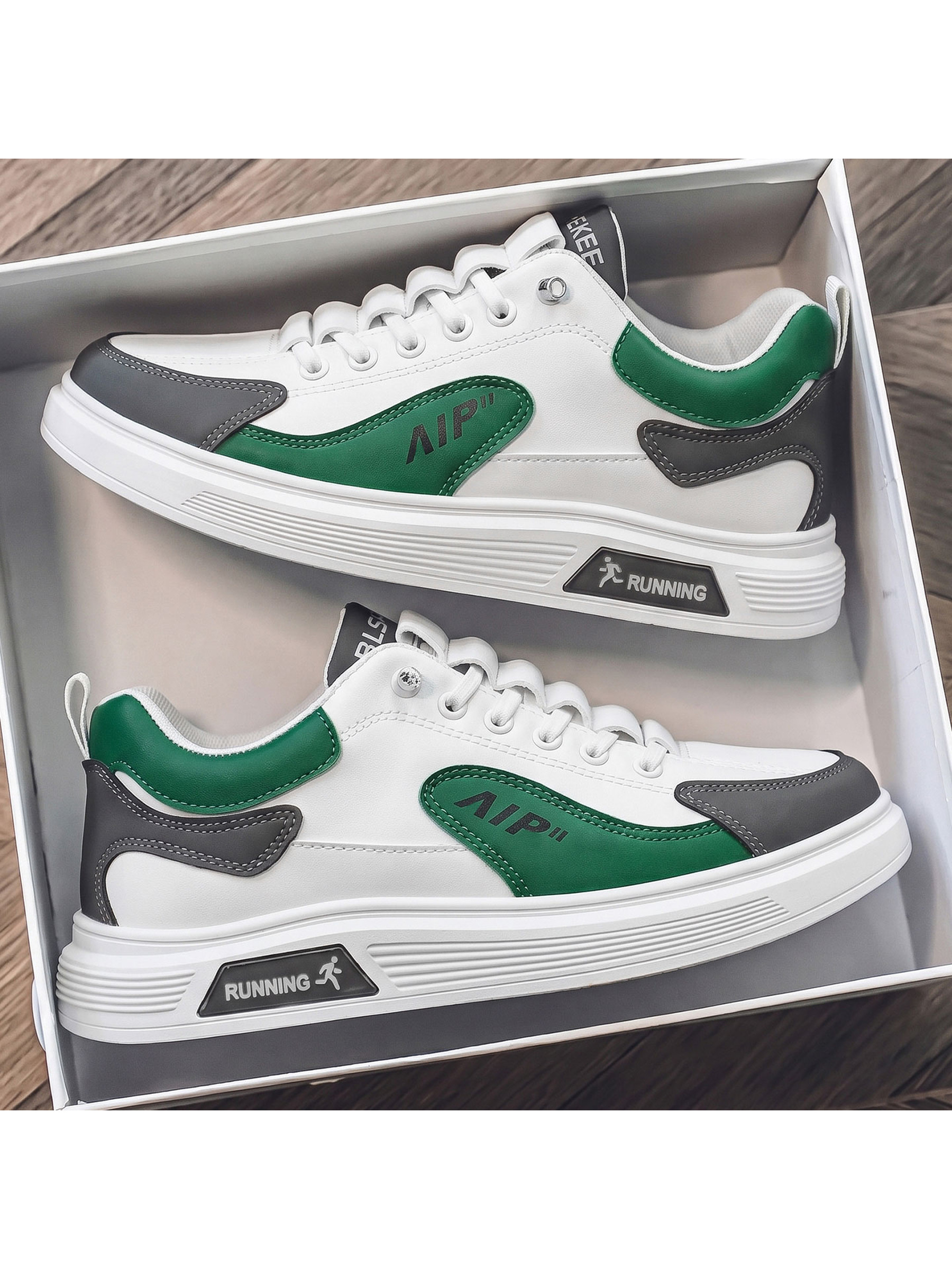 Mens White Lace Design Casual Sneakers