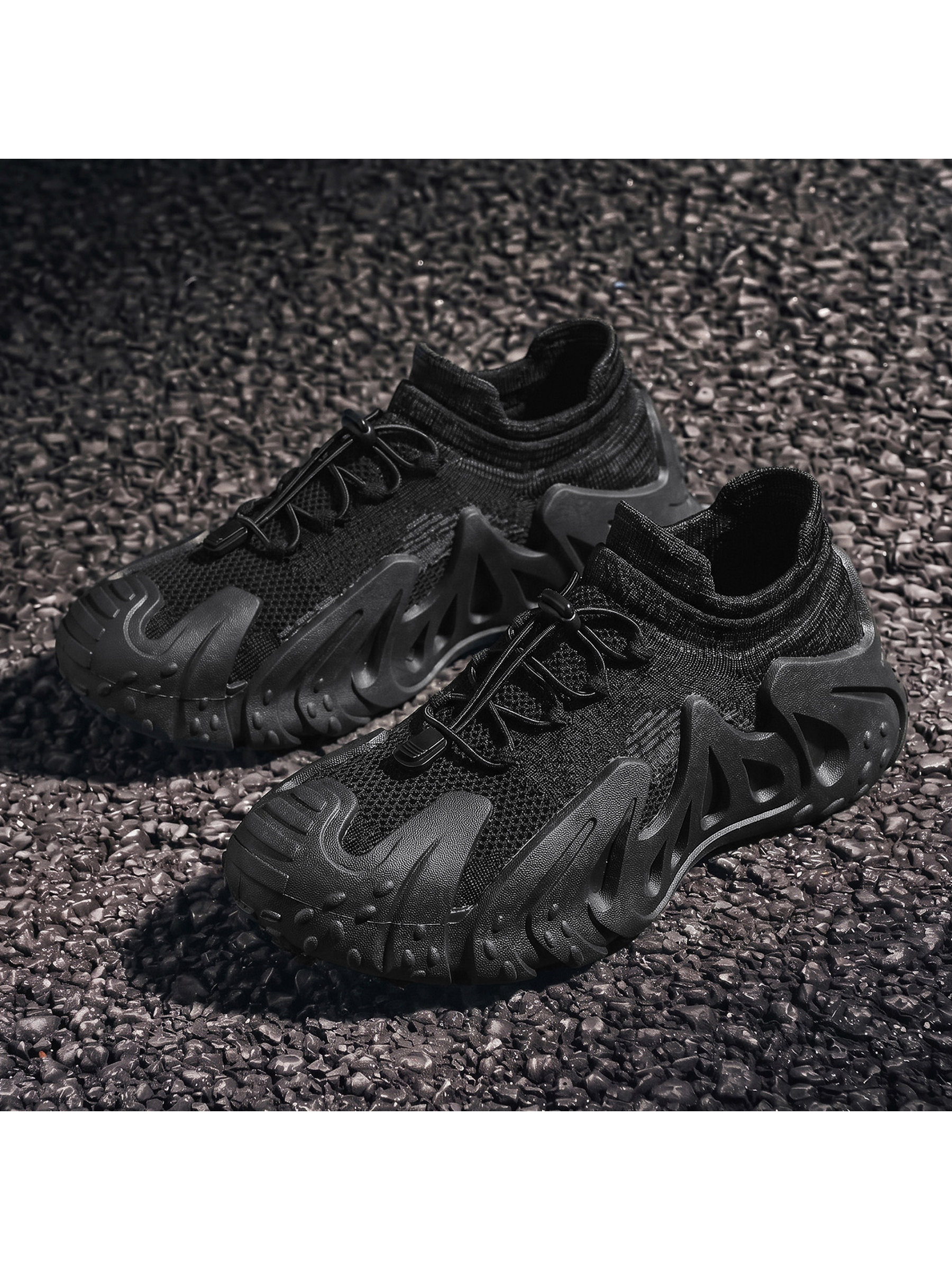 Black Lightweight Toggle String Sneakers
