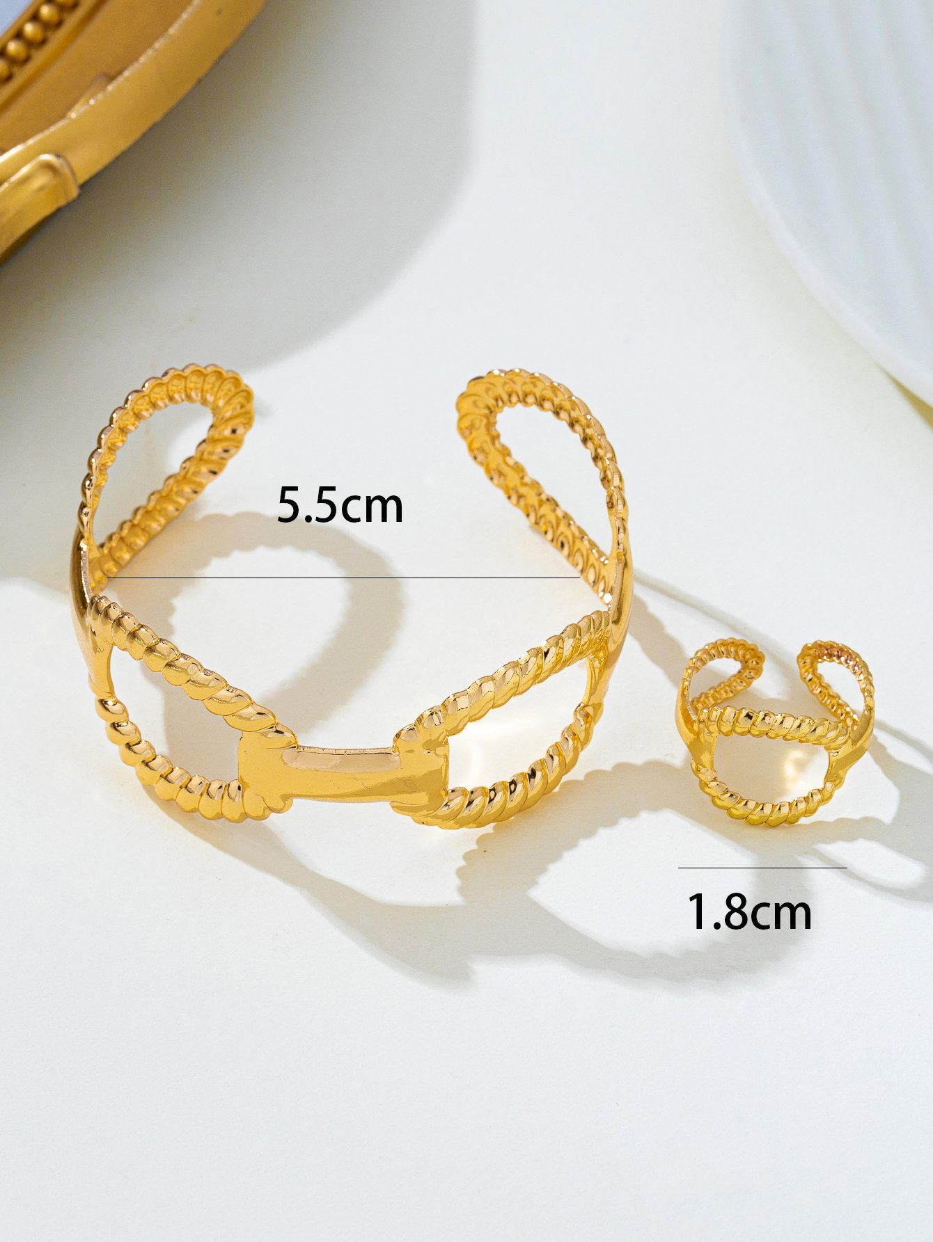 Gold Tone Twist Oval Hollow Bracelet and Ring Set