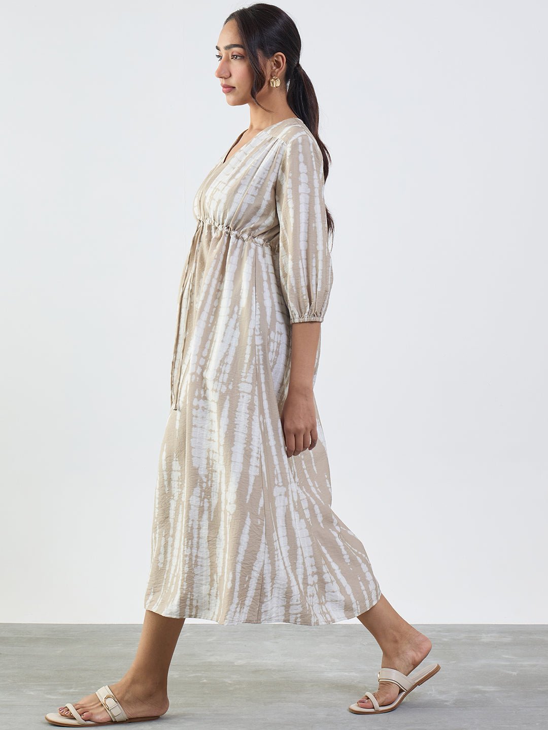 Beige Tie-Dye Midi Dress with 3/4 Sleeves