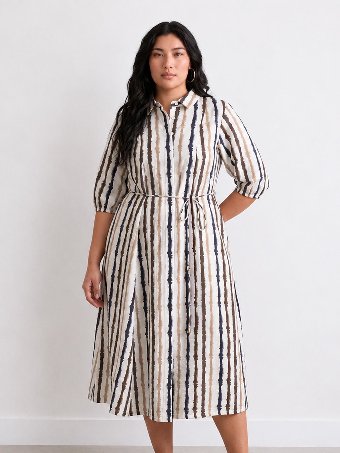 Off-White A-Line Midi Dress with Abstract Stripes and 3/4 Sleeves