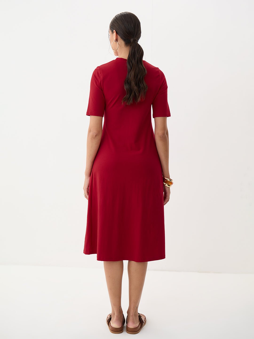 Red A-Line Midi Dress with Short Sleeves - Effortless Daytime Style