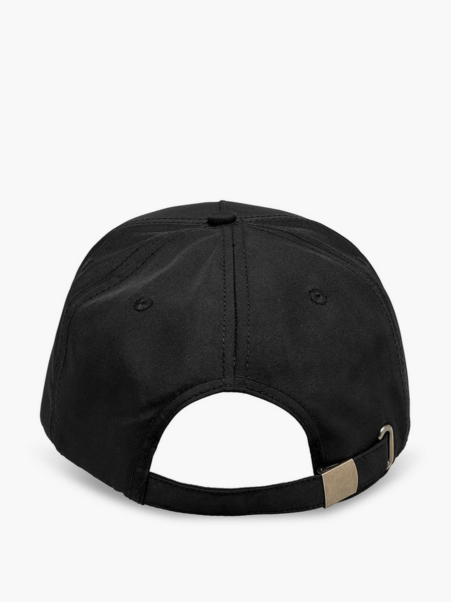Men Cap with Buckled Strap Closure