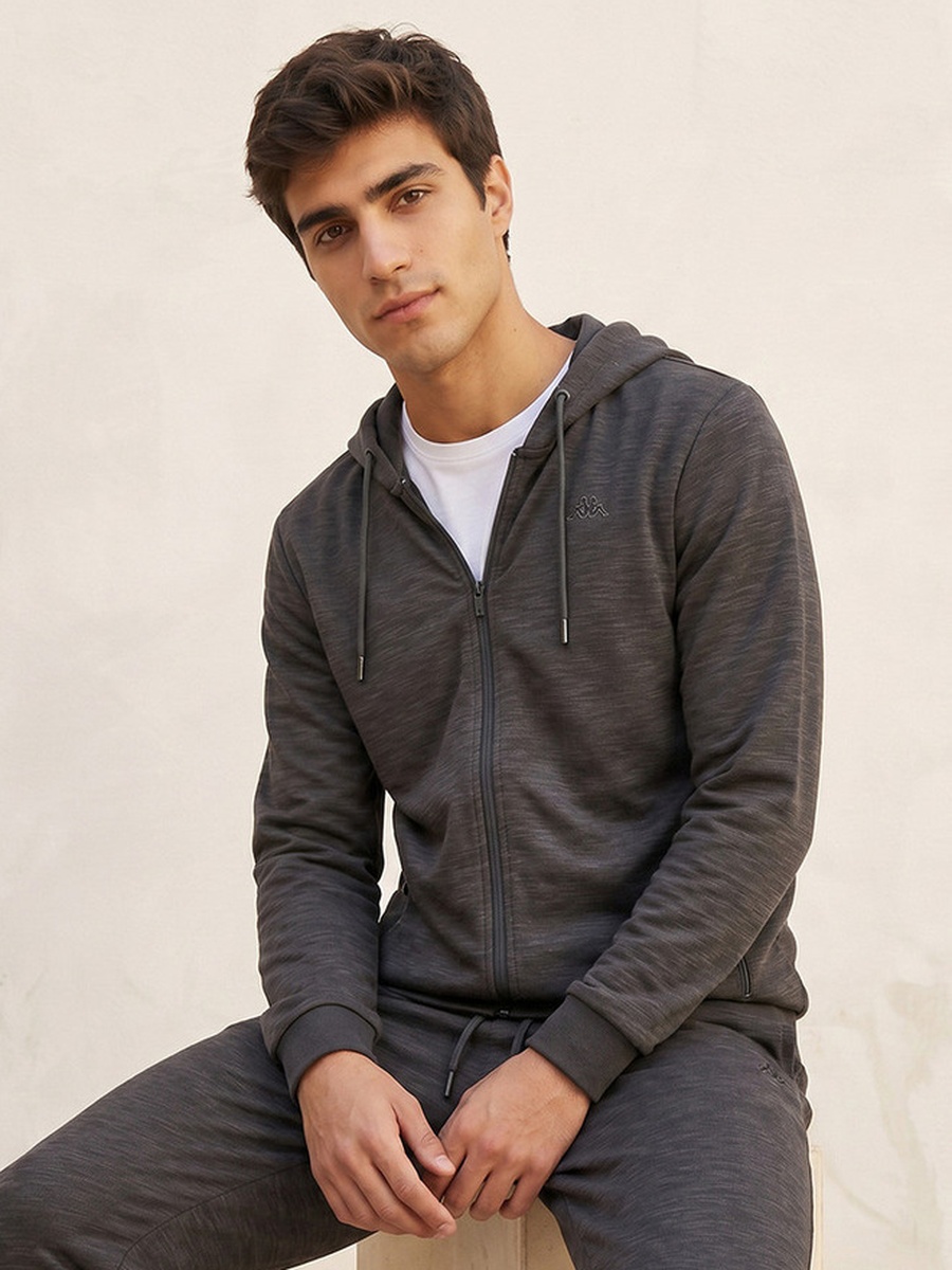 Non-Stretchable Hoodie