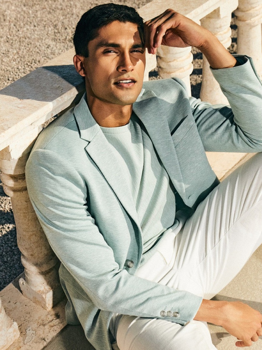 Regular Fit Notch Lapel Blazer