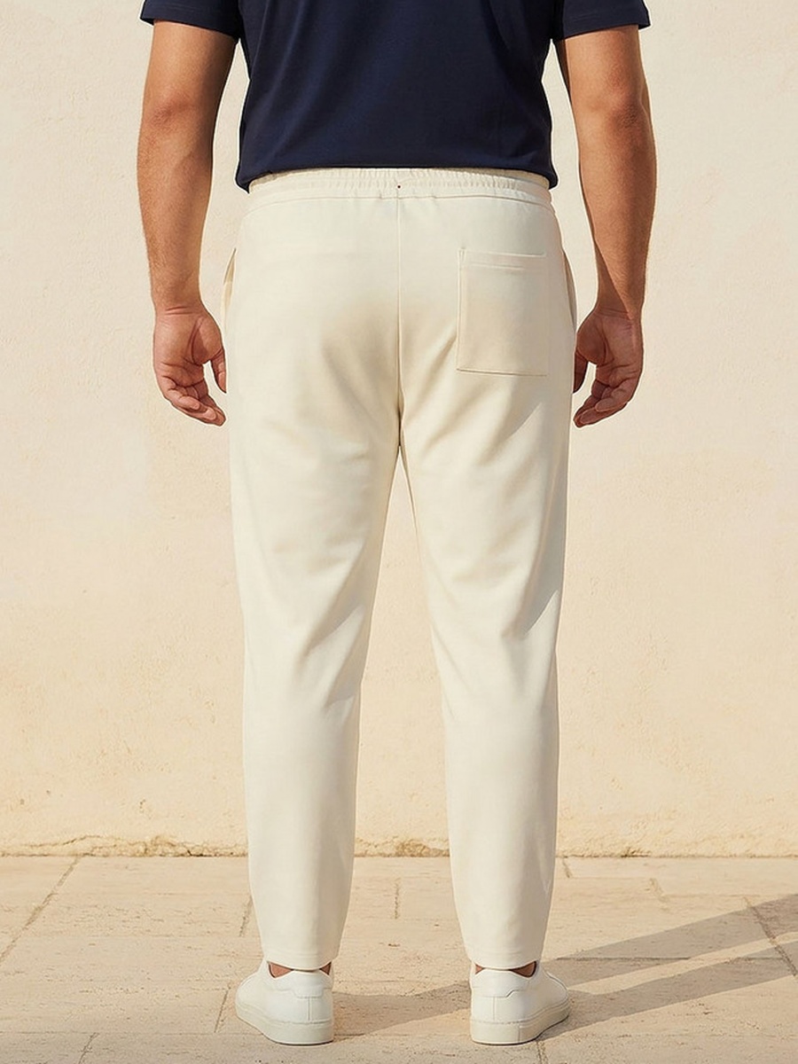 Men Regular Fit Pants with Drawstring Closure