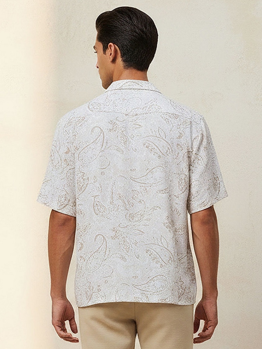 Regular Fit Collared Popcorn Print Short Sleeves Shirt