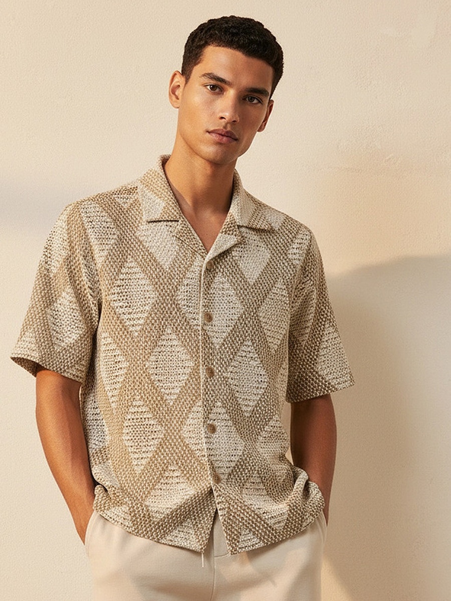 Regular Fit Collared Mesh Textured Short Sleeves Shirt