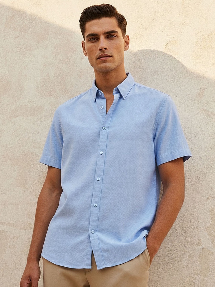 Regular Fit Collared Short Sleeves Shirt