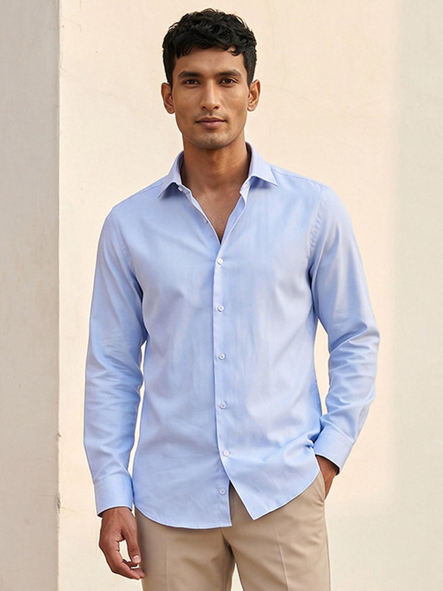 Slim Fit Collared Long Sleeves Shirt