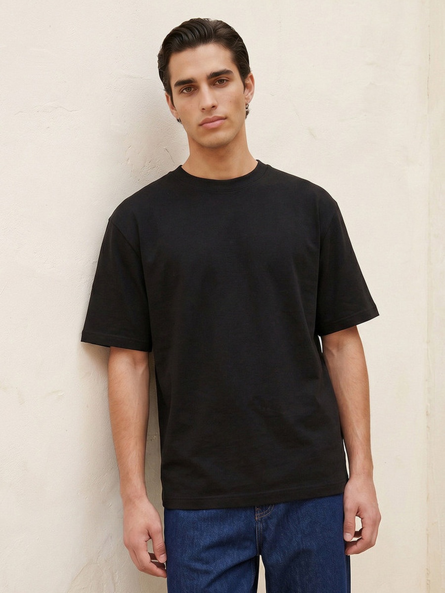 Regular Fit Crew Neck Short Sleeves T-Shirt