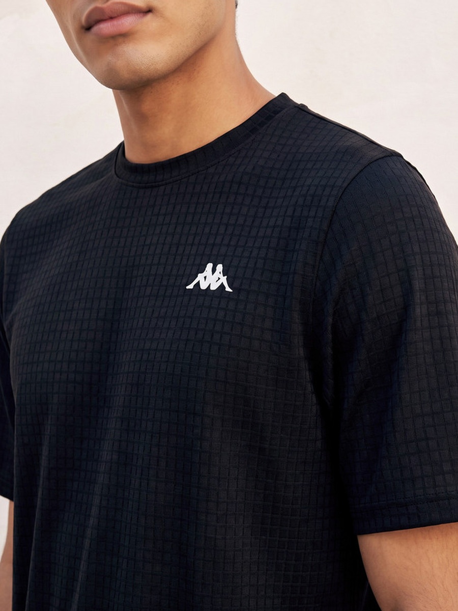 2 Way Stretch Textured Performance T-Shirt